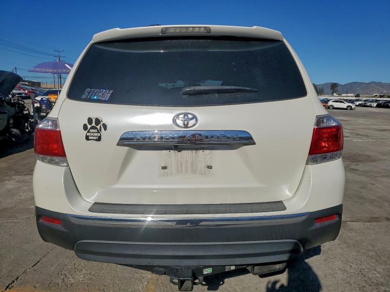 Photo 6 from auction – 2013 TOYOTA HIGHLANDER with VIN 5TDZK3EH4DS095893