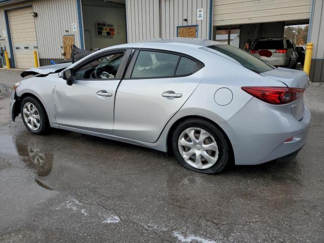 Photo 2 from auction – 2018 MAZDA 3 SPORT with VIN 3MZBN1U76JM233898