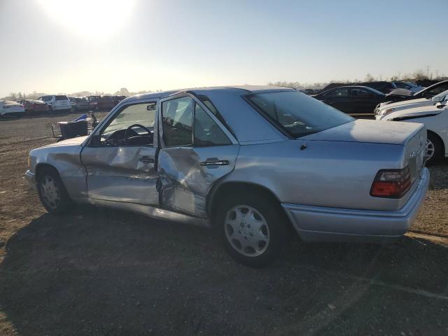 Photo 2 from auction – 1994 MERCEDES-BENZ E 420 with VIN WDBEA34E6RC035095