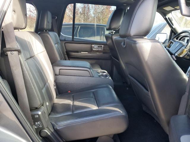 Photo 11 from auction – 2010 LINCOLN NAVIGATOR with VIN 5LMJJ2J56AEJ07543