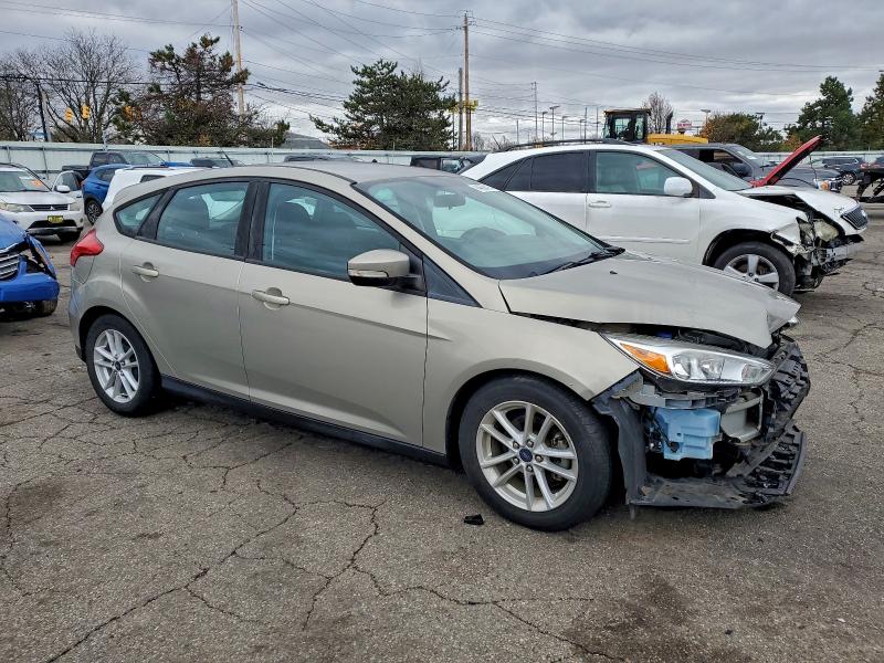 Photo 4 from auction – 2016 FORD FOCUS SE with VIN 1FADP3K20GL237468