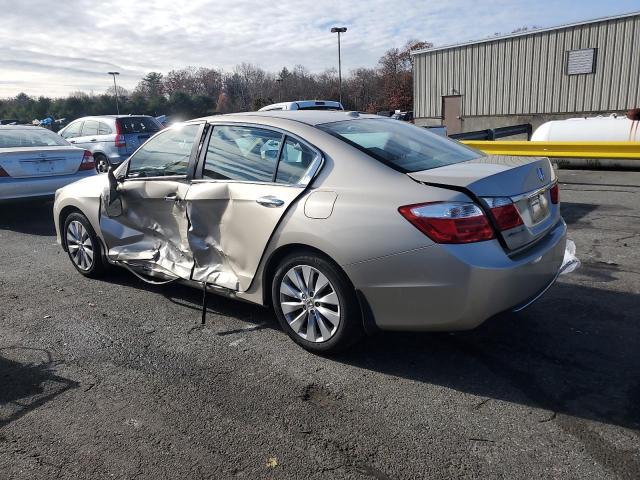Photo 2 from auction – 2015 HONDA ACCORD with VIN 1HGCR2F85FA205975