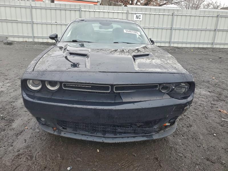 Photo 5 from auction – 2016 DODGE CHALLENGER with VIN 2C3CDZAG3GH232233