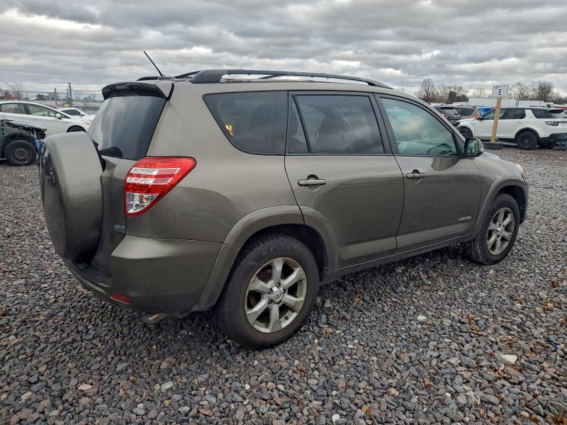 Photo 3 from auction – 2011 TOYOTA RAV4 LIMIT with VIN 2T3DF4DVXBW173973