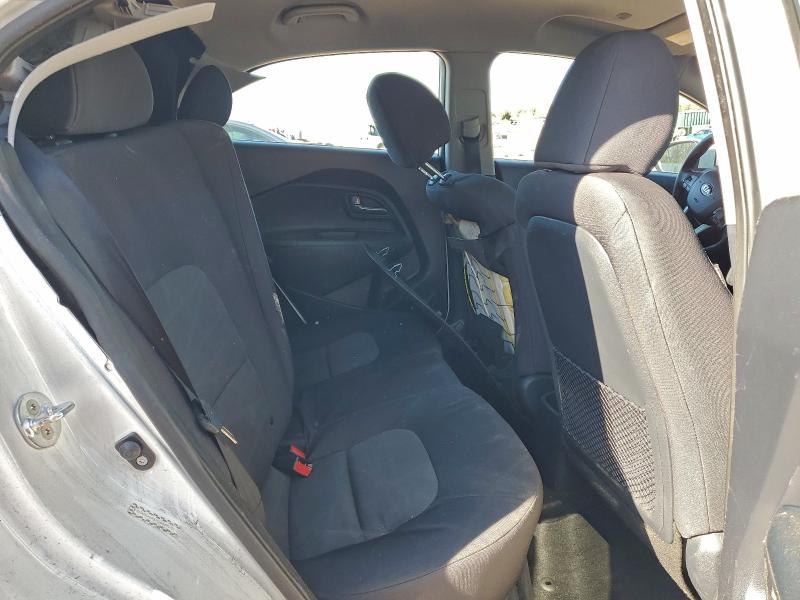 Photo 10 from auction – 2016 KIA RIO LX with VIN KNADM5A37G6647172