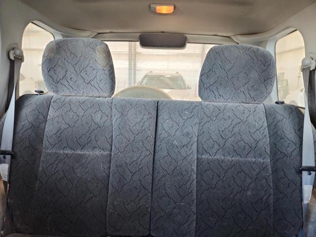 Photo 10 from auction – 2001 CHEVROLET TRACKER LT with VIN 2CNBJ634X16913246