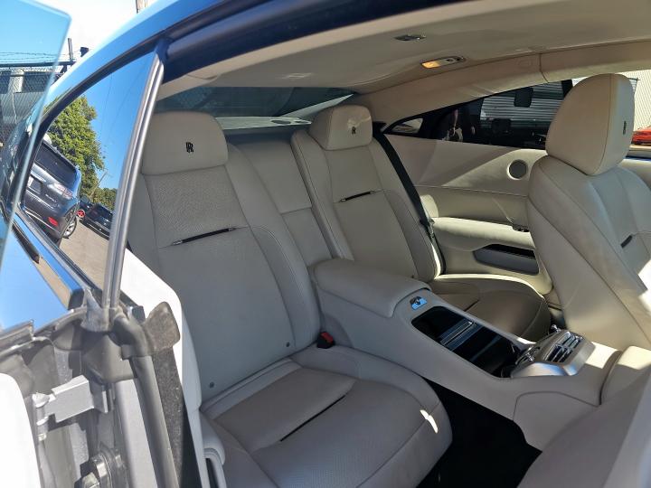 Photo 6 from auction – 2016 ROLLS-ROYCE WRAITH with VIN SCA665C58GUX86329