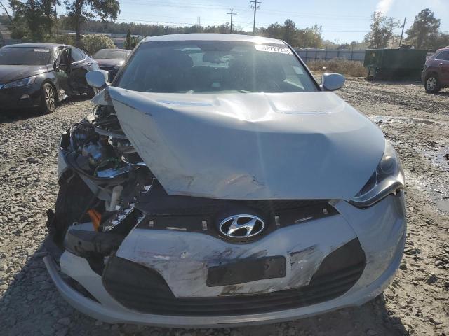 Photo 5 from auction – 2015 HYUNDAI VELOSTER with VIN KMHTC6AD8FU219892