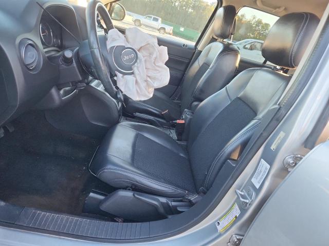 Photo 7 from auction – 2014 JEEP COMPASS LA with VIN 1C4NJCEA3ED630861