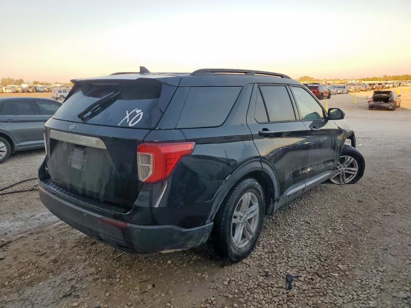 Photo 3 from auction – 2020 FORD EXPLORER X with VIN 1FMSK7DHXLGC90136