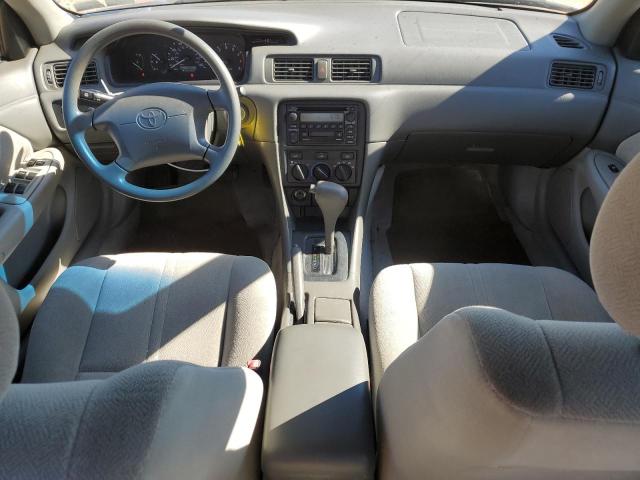 Photo 8 from auction – 2001 TOYOTA CAMRY CE with VIN 4T1BG22K71U015809