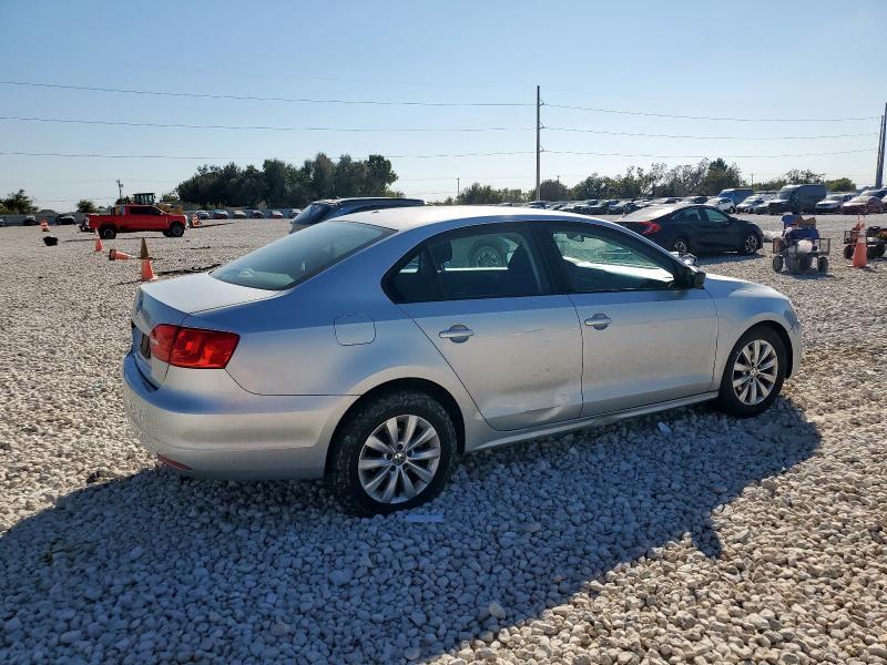 Photo 3 from auction – 2012 VOLKSWAGEN JETTA BASE with VIN 3VW1K7AJ6CM426059