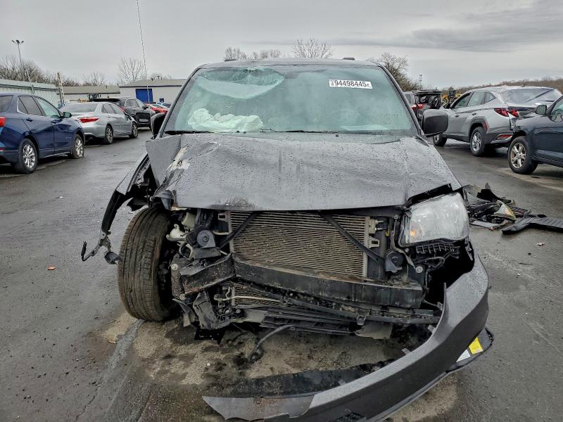 Photo 5 from auction – 2018 DODGE GRAND CARA with VIN 2C4RDGEG3JR343953