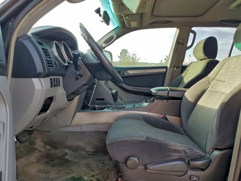 Photo 7 from auction – 2004 TOYOTA 4RUNNER SR with VIN JTEBU14R840045359