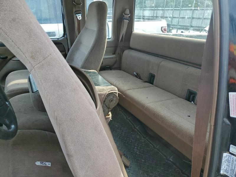 Photo 10 from auction – 1996 FORD F250 with VIN 1FTHX26F6TEB54497