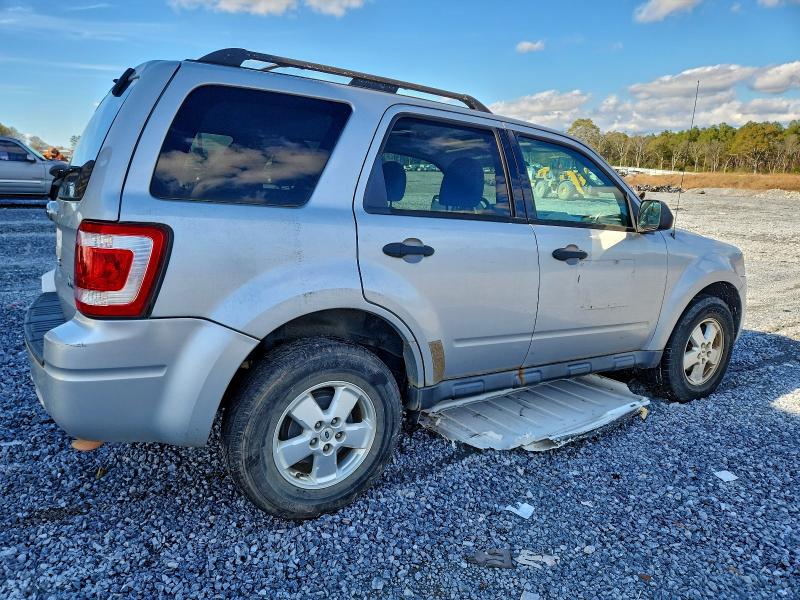 Photo 3 from auction – 2012 FORD ESCAPE XLT with VIN 1FMCU0DG0CKA12727