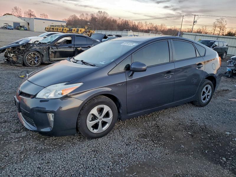 Photo 1 from auction – 2015 TOYOTA PRIUS with VIN JTDKN3DU5F2001621