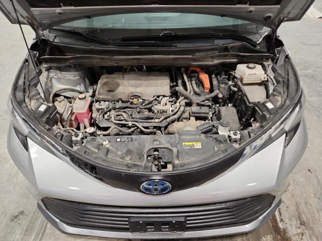 Photo 12 from auction – 2021 TOYOTA SIENNA LE with VIN 5TDKSKFC2MS035772