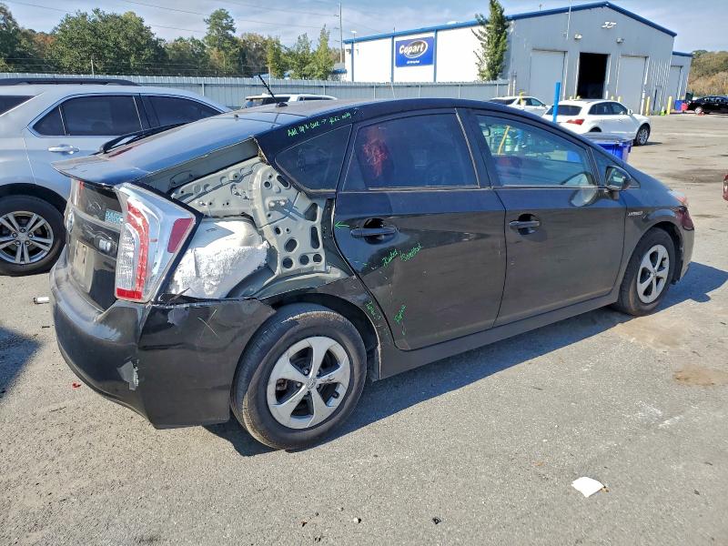 Photo 3 from auction – 2015 TOYOTA PRIUS with VIN JTDKN3DU4F0397634