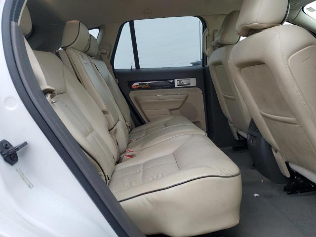 Photo 11 from auction – 2010 LINCOLN MKX with VIN 2LMDJ6JC5ABJ13758