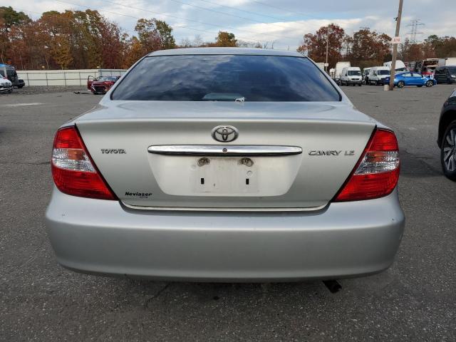 Photo 6 from auction – 2002 TOYOTA CAMRY with VIN 4T1BE32K62U526019