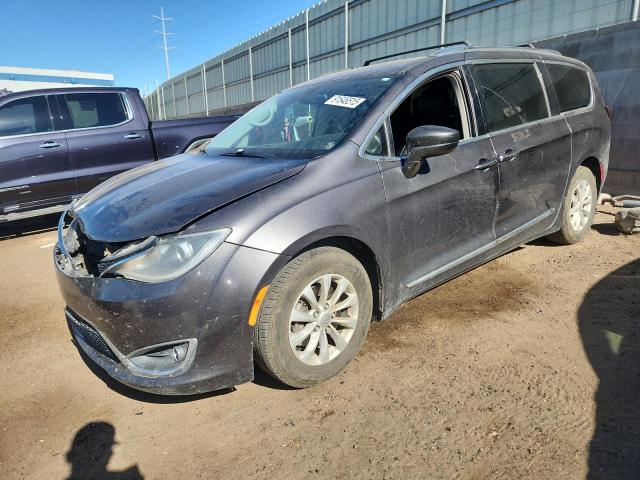 CHRYSLER PACIFICA T 2018 مع رقم تعريف المركبة 2C4RC1BG8JR142652 - صورة من المزاد