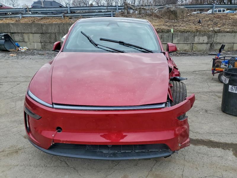 Фото 5 с аукциона – 2026 TESLA MODEL Y с VIN 7SAYGDEE0TF325508