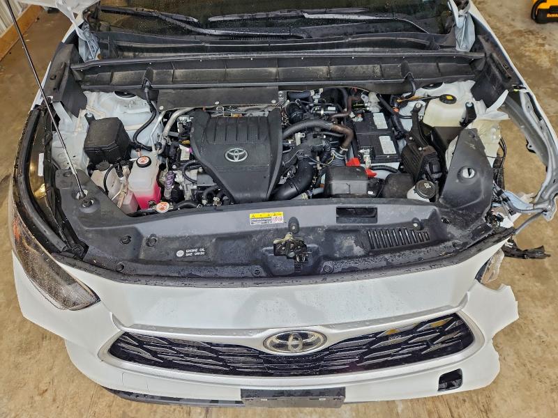 Photo 11 from auction – 2023 TOYOTA HIGHLANDER with VIN 5TDKDRAH7PS518412