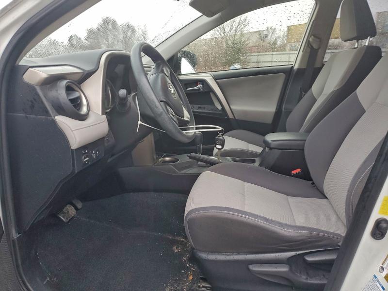 Photo 7 from auction – 2014 TOYOTA RAV4 XLE with VIN JTMRFREV8EJ011215