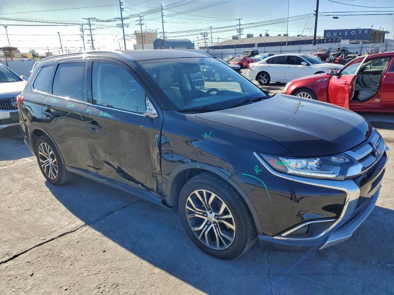 Photo 4 from auction – 2017 MITSUBISHI OUTLANDER with VIN JA4AD3A3XHZ065443