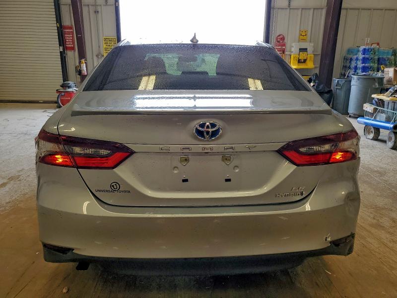 Photo 6 from auction – 2023 TOYOTA CAMRY LE with VIN 4T1C31AK5PU604829