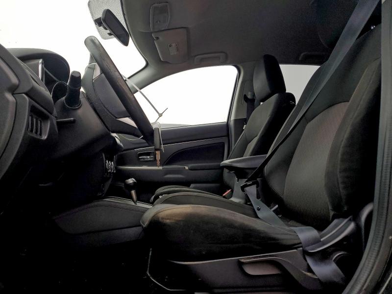 Photo 7 from auction – 2019 MITSUBISHI OUTLANDER with VIN JA4AP3AU2KU024695