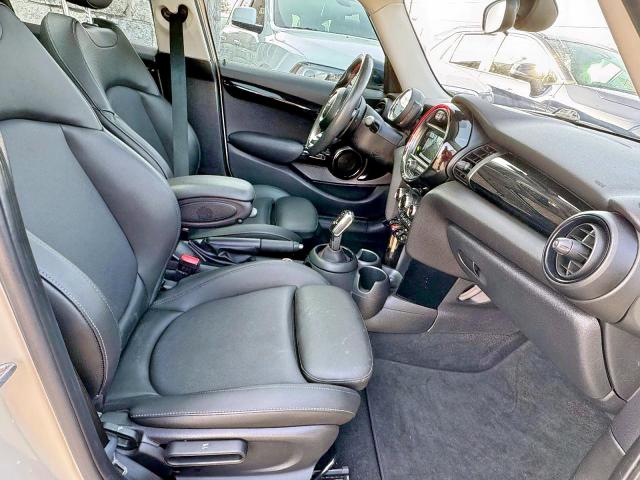 Photo 5 from auction – 2020 MINI COOPER S with VIN WMWXU9C0XL2L64693