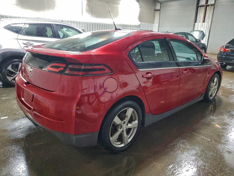 Photo 3 from auction – 2013 CHEVROLET VOLT with VIN 1G1RB6E45DU149639