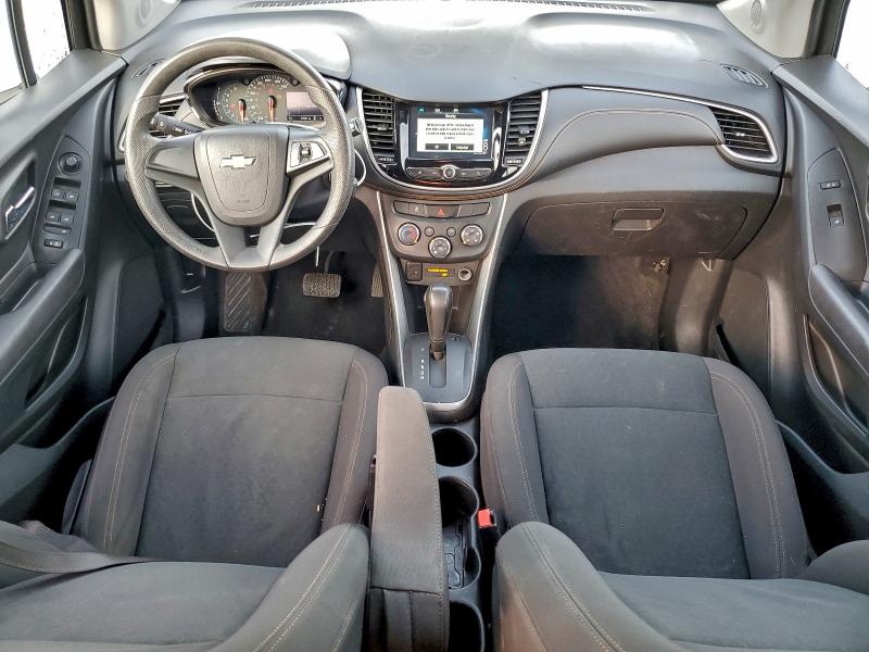 Photo 8 from auction – 2017 CHEVROLET TRAX LS with VIN KL7CJNSB0HB174797