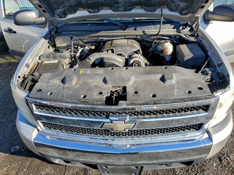 Photo 11 from auction – 2007 CHEVROLET SILVERADO with VIN 2GCEK13M871705390