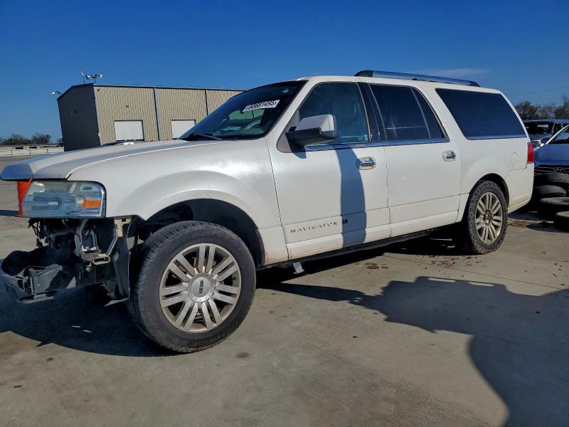 LINCOLN NAVIGATOR 2013 with VIN 5LMJJ3H51DEL08606 - Photo from auction