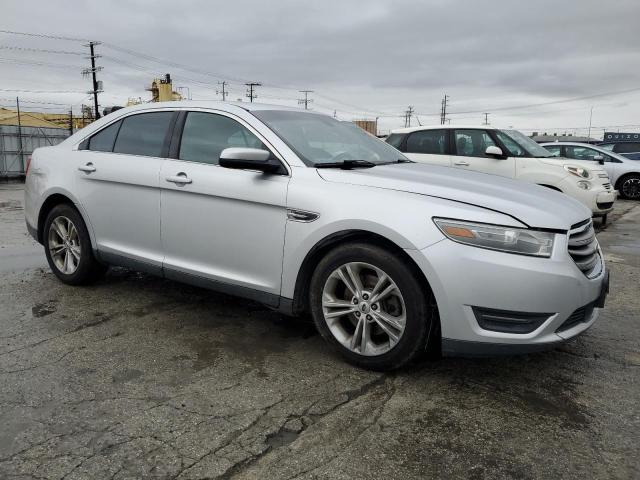Photo 4 from auction – 2013 FORD TAURUS SEL with VIN 1FAHP2E87DG188155