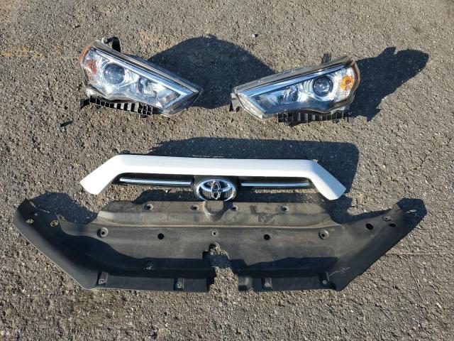 Photo 13 from auction – 2023 TOYOTA 4RUNNER LI with VIN JTEDU5JR2P5288502