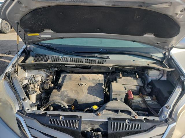 Photo 12 from auction – 2014 TOYOTA SIENNA XLE with VIN 5TDDK3DCXES079506