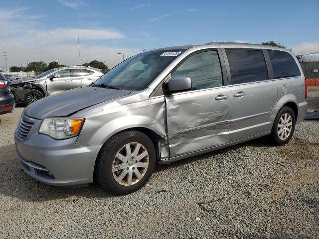 CHRYSLER TOWN & COU 2016 with VIN 2C4RC1BG2GR294953 - Photo from auction