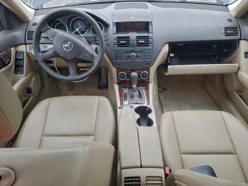 Photo 8 from auction – 2010 MERCEDES-BENZ C 300 4MAT with VIN WDDGF8BB5AR121765