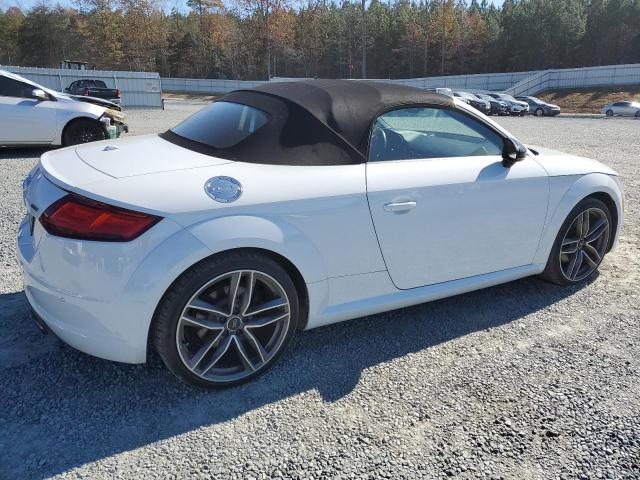 Photo 3 from auction – 2017 AUDI TT with VIN TRUT5CFV4H1010786