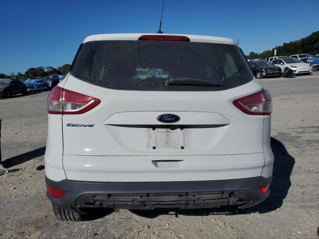 صورة رقم 6 من المزاد - 2015 FORD ESCAPE S مع VIN 1FMCU0F7XFUC37405