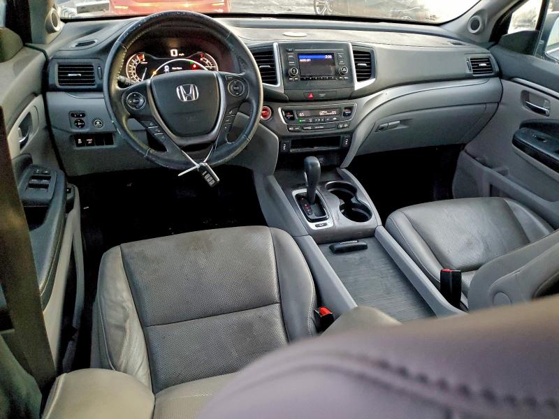 Zdjęcie 8 z aukcji – 2017 HONDA RIDGELINE z VIN 5FPYK3F58HB006179