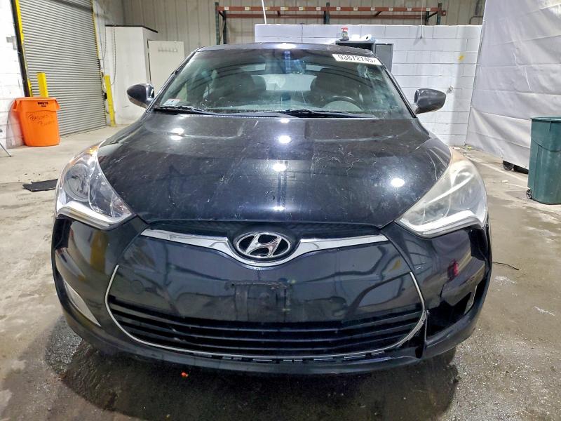 Photo 5 from auction – 2016 HYUNDAI VELOSTER with VIN KMHTC6AD9GU249999
