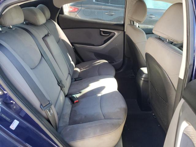 Photo 10 from auction – 2012 HYUNDAI ELANTRA GL with VIN 5NPDH4AE7CH063728