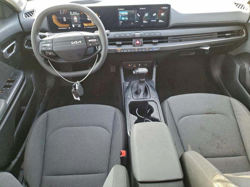 Photo 8 from auction – 2025 KIA K4 LX with VIN 3KPFT4DE9SE087924