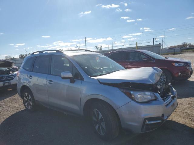 Photo 4 from auction – 2017 SUBARU FORESTER 2 with VIN JF2SJAGC7HH435625