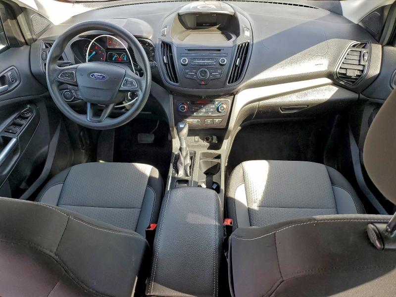 Photo 8 from auction – 2017 FORD ESCAPE SE with VIN 1FMCU0GD9HUE55620